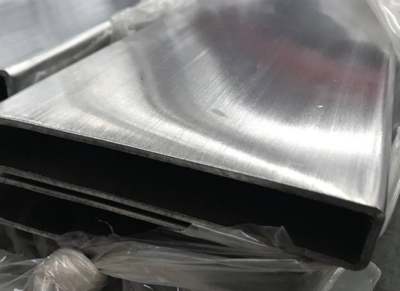 304不銹鋼管變形原因有哪些？